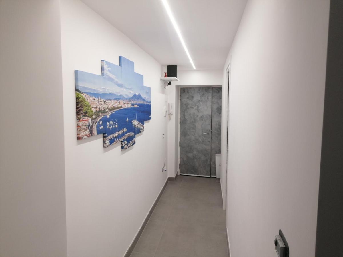 3 Rooms Chiaia Neapel Exterior foto